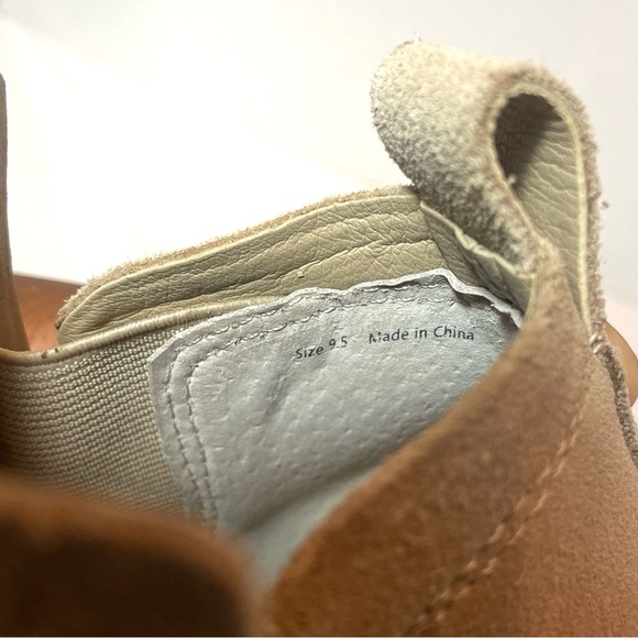 Dolce Vita Taupe Suede Ankle Boots with Pointed Toe and Block Heel - Picture 9 of 14